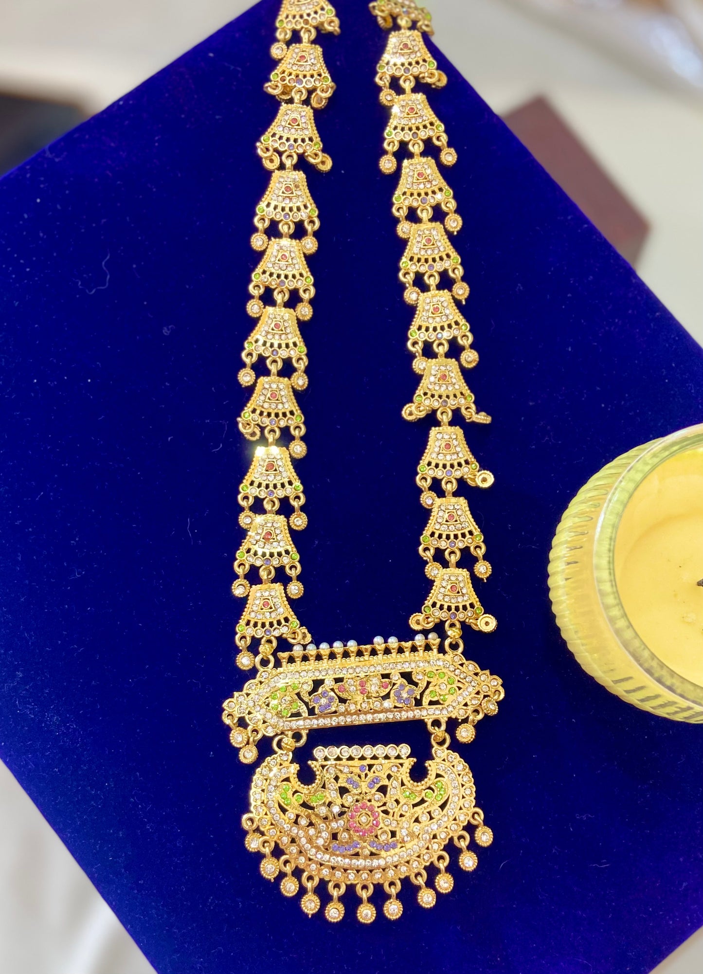 Gold finish Jadau Rani haar