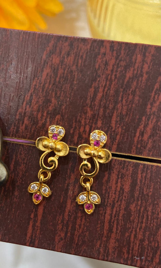 Earring samll dangle