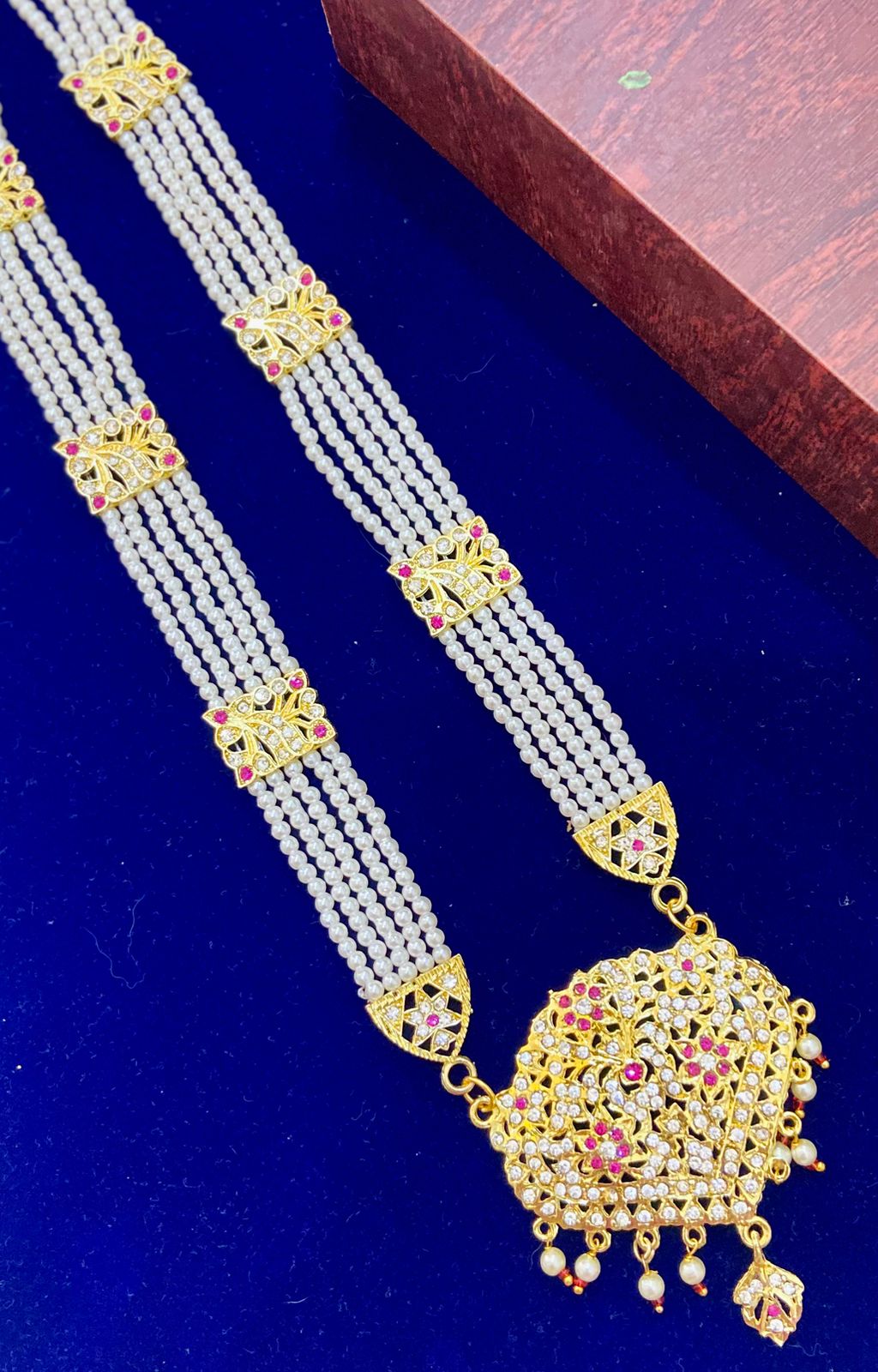 Jadau Rani Harr